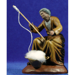 Woman spinning 14 cm clay painted Figuralia