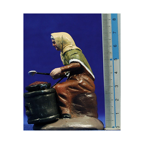 Castañera 10 cm barro pintado Figuralia