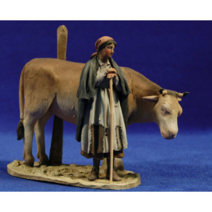 Popularwoman with cow 10 cm clay painted De Francesco