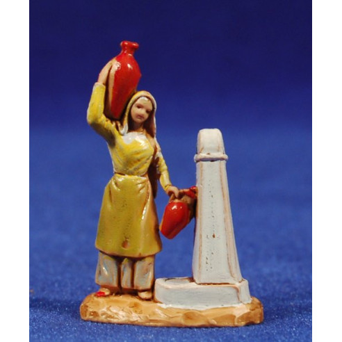 Woman on a fountain 3,5 cm plastic Moranduzzo - Landi 700 style