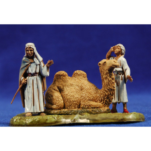 Two shepherds and a camel lying 6 cm plastic Moranduzzo - Landi arab style
