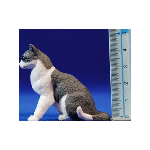 Gat assegut 12 cm plàstic qualitat