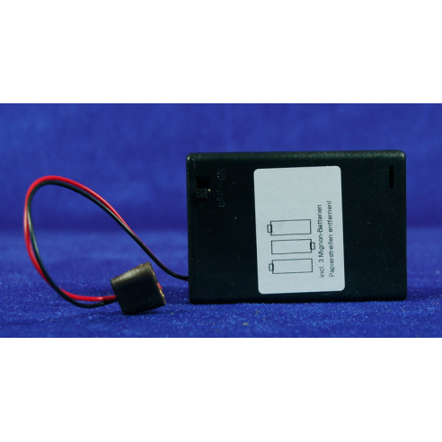 Adaptador pilas 7 cm plástico