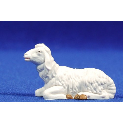 Lamb lying 10 cm