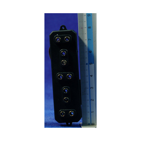 Enchufe múltiple 8 cm plástico