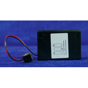 Adaptador pilas 7 cm plástico
