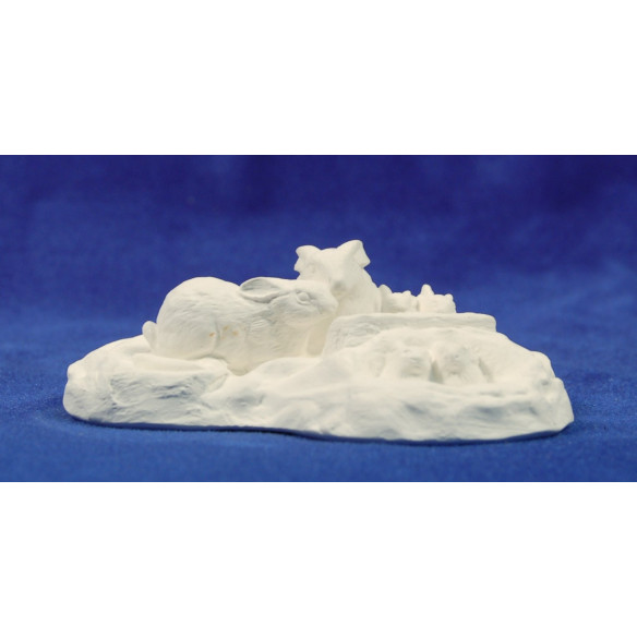 Non painted  rabbit group 4 cm chalk