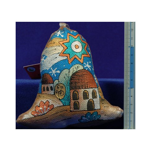 Nacimiento forma campana 12 cm ropa pintada