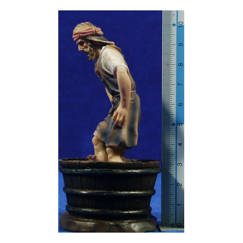 Vintage group 9 cm resin