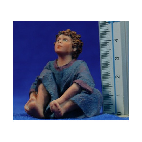 Boy seated 12 cm resin Montserrat Ribes