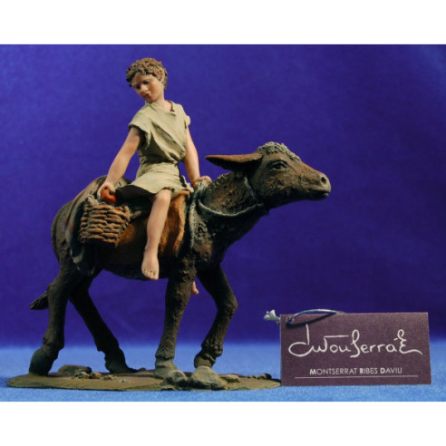 Bambino sull'asino 17 cm resina Montserrat Ribes
