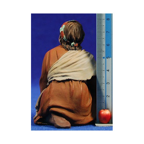 Niño con saco manzanas Nathan 17 cm resina Montserrat Ribes