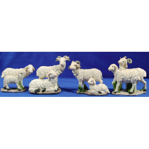 Grup vuit xais 25 cm resina