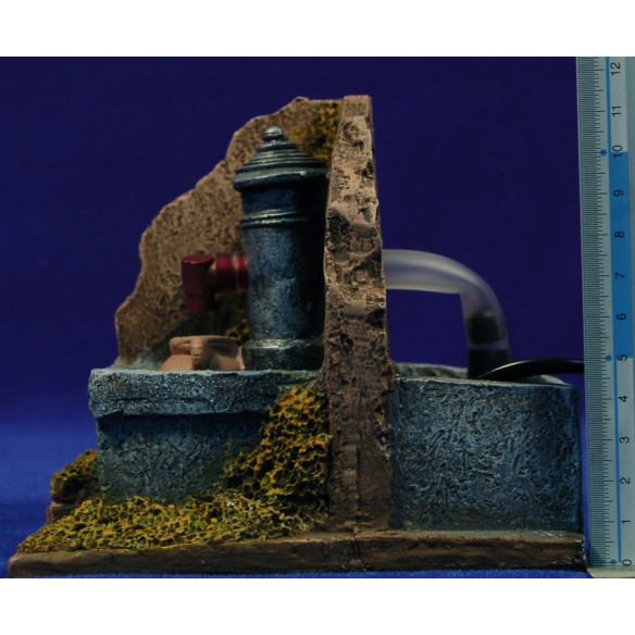 Fonte 10x14x12 cm resina