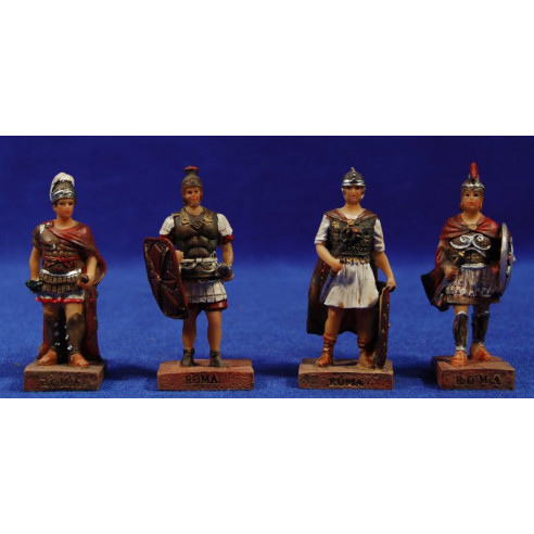 Group 4 Roman soldiers 7 cm resin