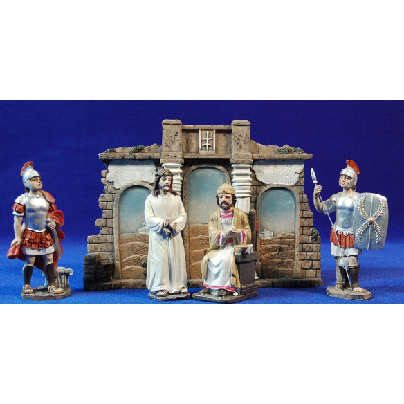 In front of Pontius Pilate 10 cm resin