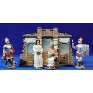 In front of Pontius Pilate 10 cm resin