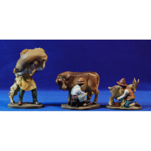 Group of sheperds and animals 13 cm resin