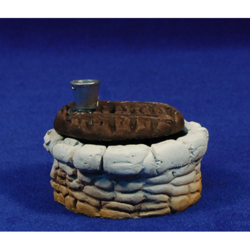 Well round 7 cm diameter resin
