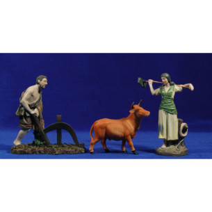 Group farmers and cow 17 cm resin