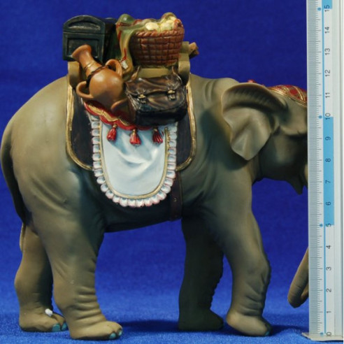 Elephant 9 cm resin