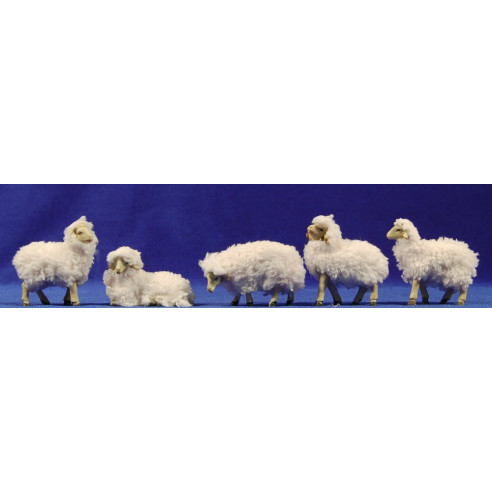 Group of sheeps with wool 12 cm resin