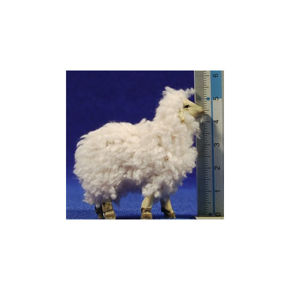 Group of sheeps with wool 8 cm resin