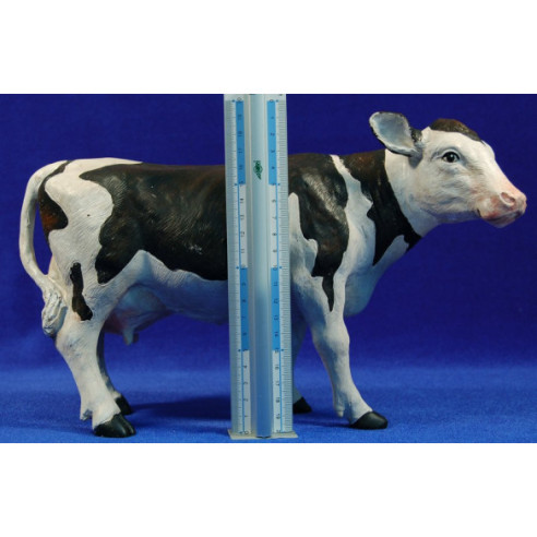 Cow 25 cm resin