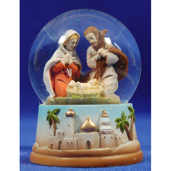 Snow ball Nativity 9 cm resin and glass