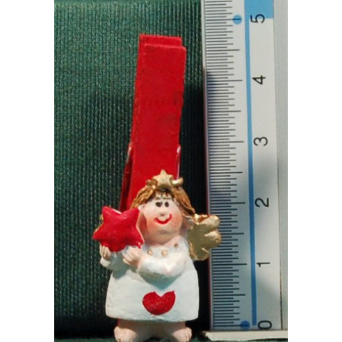 Angels with heart on a clothespin 3 cm resin