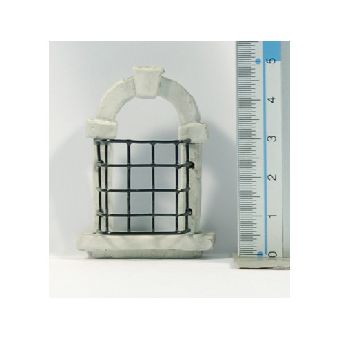 Window with grid square 5 cm metal