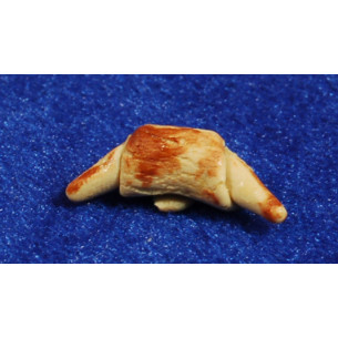Croissant 1,5  cm resin