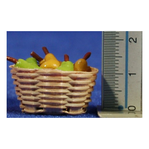 Basket with pears 2,5 cm resin