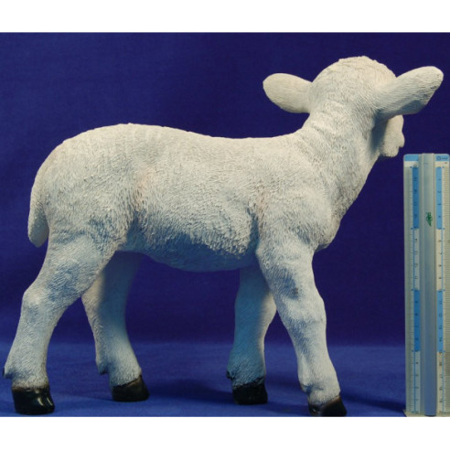 Lamb breeding standing 120 cm resin