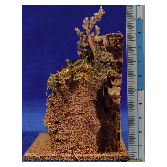 Casa con lenya 11x7x9 cm corcho