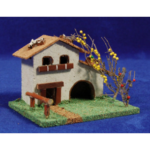 Casa amb fruiter 11x8x7 cm suro