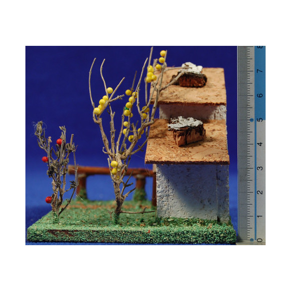 Casa con albero di frutta 11x8x7 cm sughero