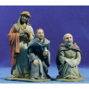 Reyes adorando 9 cm resina Montserrat Ribes
