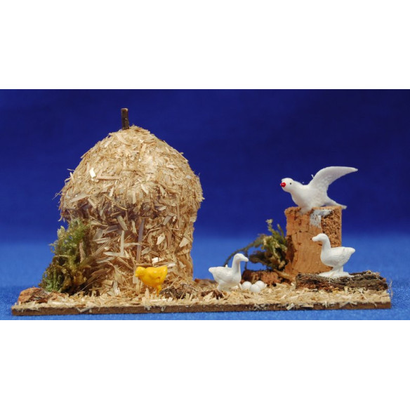 Cortile  con piccione e fienile  8 cm sughero e plastica