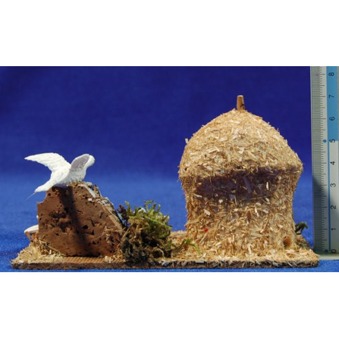 Cortile  con piccione e fienile  8 cm sughero e plastica