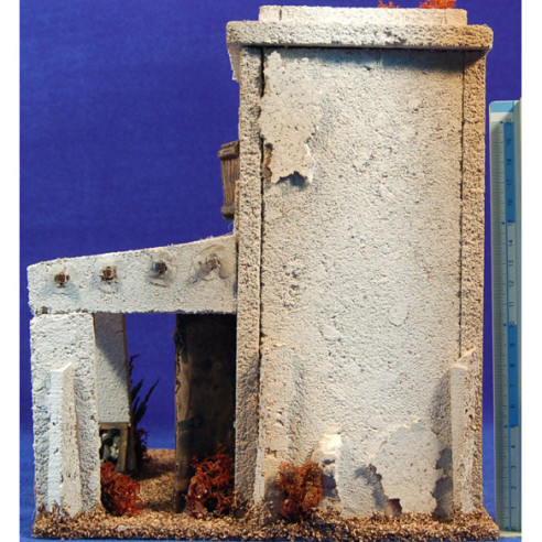Casa hebrea con tienda 23x22x26 cm corcho