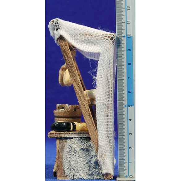 Banco quesos con toldo 8x5x11 cm madera