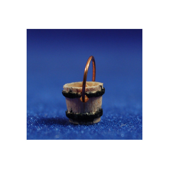 Bucket 0,7 cm wood
