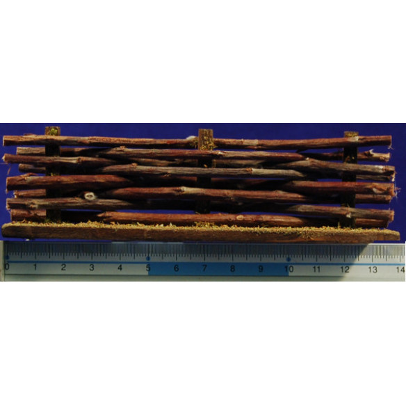 Scherma con tronchi1 4x4 cm legno