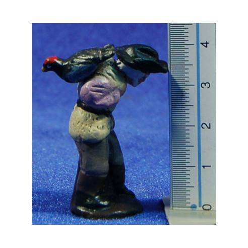 Pastor con pavo 5 cm barro pintado Figuralia