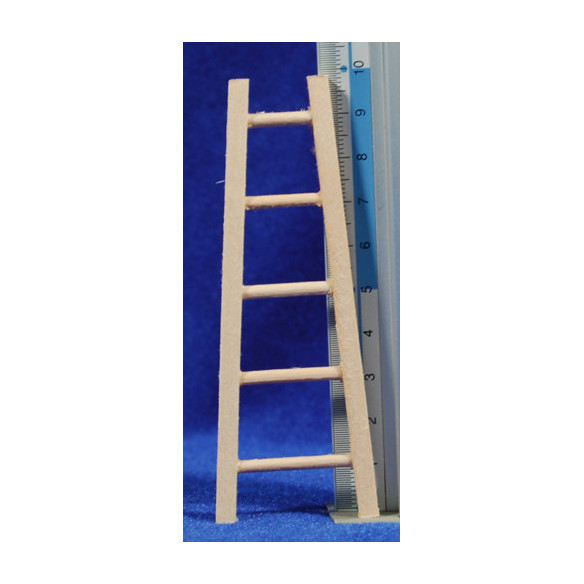 Escalera 10 cm madera