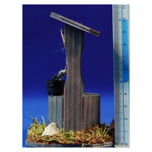 Pou amb llum (3-4,5V)  10 cm fusta