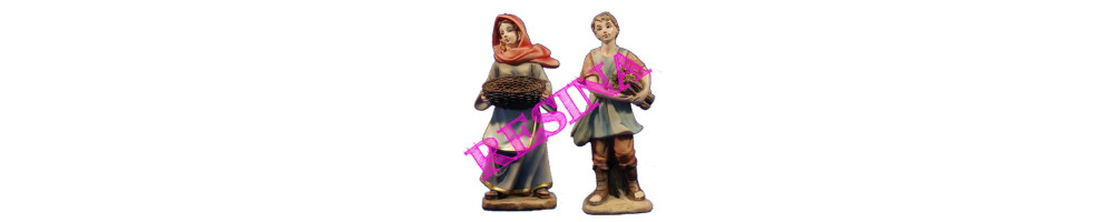 Resin figures 15 cm
