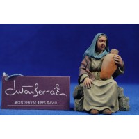 Pastora sentada con jarra 12 cm resina Montserrat Ribes