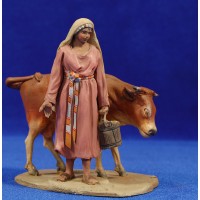 Pastora con vaca 10 cm barro pintado De Francesco
